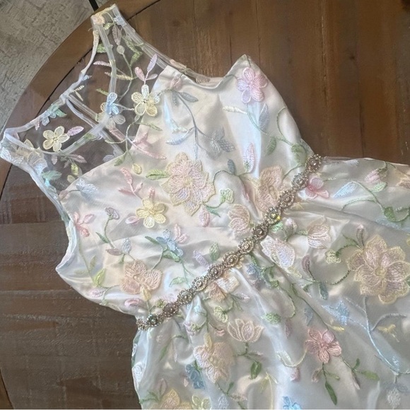 Rare‎ Editions Pastel Floral embroidered Kids Dress Size 12 - Picture 2 of 8